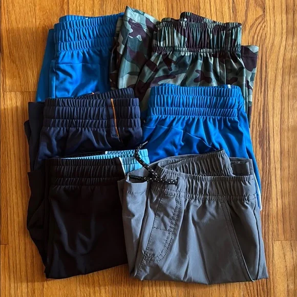 Tek Gear/Cat & Jack Kids Shorts in Blue, Black, Gray, and Camouflage - Picture 1 of 15